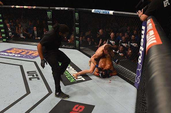 Veja imagens incríveis da vitória de Conor McGregor sobre Chad Mendes