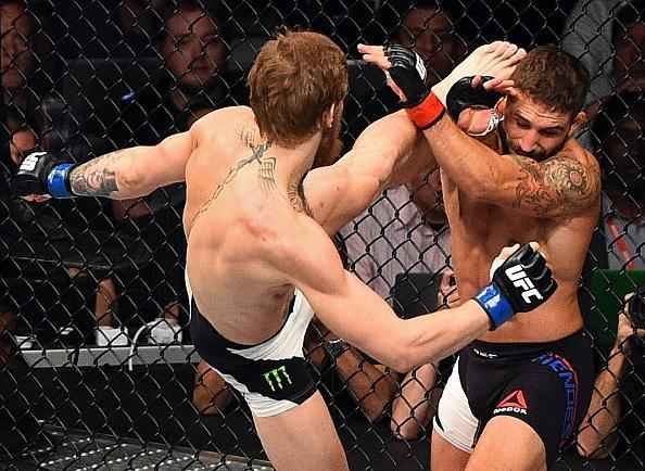 Veja imagens incrveis da vitria de Conor McGregor sobre Chad Mendes