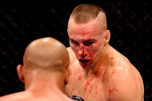 Veja as melhores fotos da batalha entre Robbie Lawler e Rory MacDonald