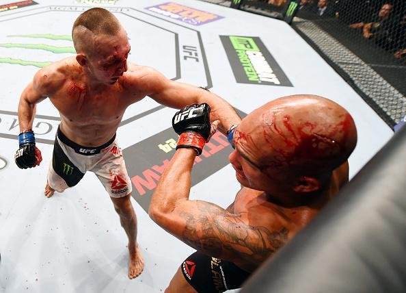 Veja as melhores fotos da batalha entre Robbie Lawler e Rory MacDonald