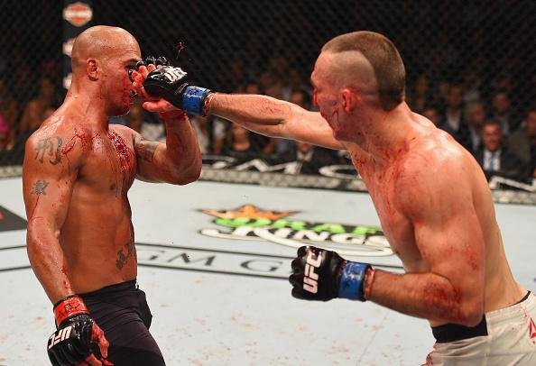 Veja as melhores fotos da batalha entre Robbie Lawler e Rory MacDonald