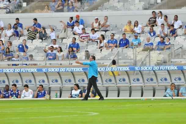 Cruzeiro joga contra o Gois, neste domingo, no Mineiro