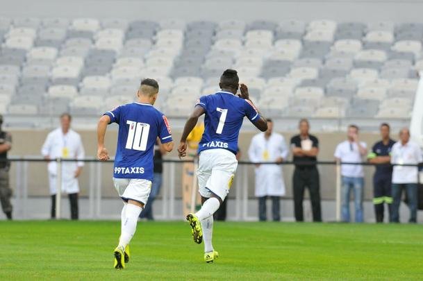 Cruzeiro joga contra o Gois, neste domingo, no Mineiro