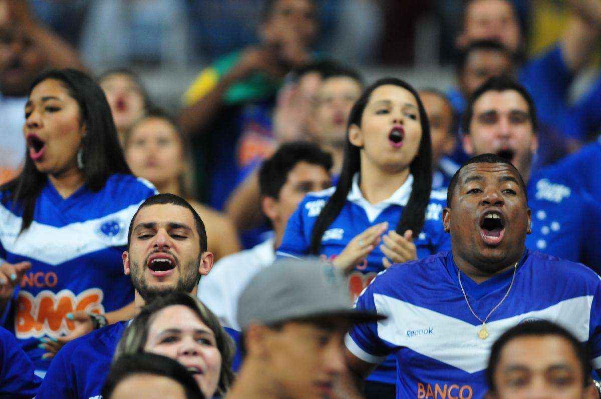 Jogo, vlido pela 14 rodada do Campeonato Brasileiro, foi disputado no Mineiro