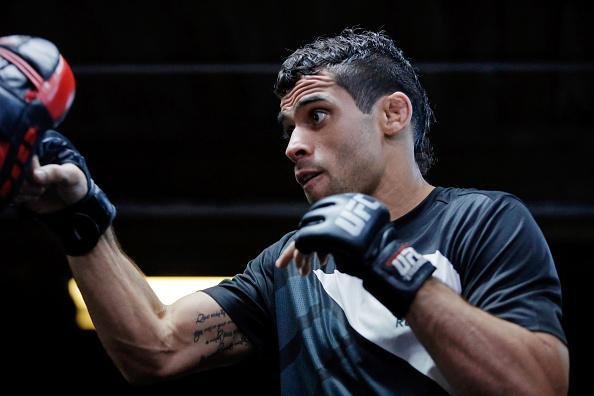 Imagens do treino aberto do UFC em Chicago - Renan Baro