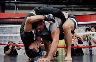 Imagens do treino aberto do UFC em Chicago - Renan Baro