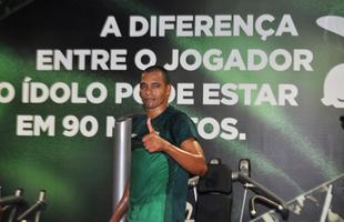 Gilberto Silva est sem clube. Acionou o Atltico na Justia alegando recuperao mdica mal sucedida.