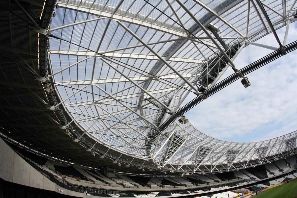 Estdio Olmpico, no Parque Queen Elizabeth, que foi reaberto domingo (19/7), em Londres