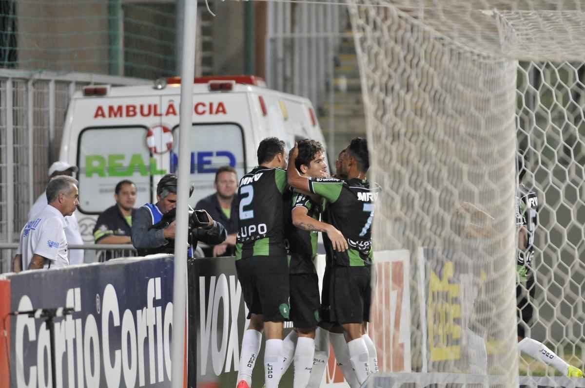 Fotos do jogo entre Amrica e Boa, no Independncia, pela 14 rodada da Srie B do Brasileiro