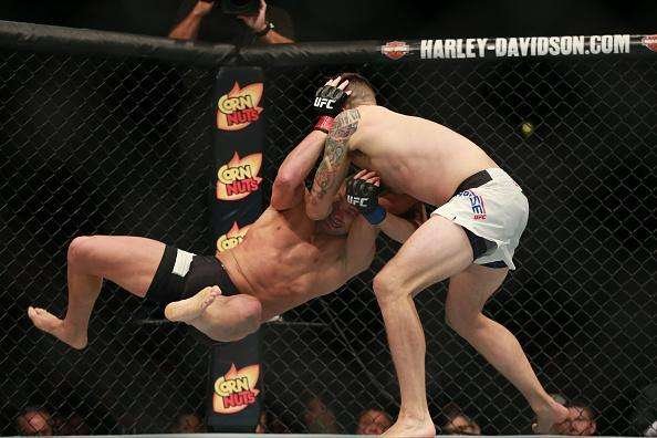 Fotos das lutas e bastidores do UFC em Chicago - James Krause finalizou Daron Cruickshank com um mata-leo no primeiro round