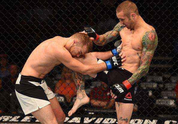 Fotos das lutas e bastidores do UFC em Chicago - Bryan Caraway (bermuda branca) vence Eddie Wineland por deciso unnime 