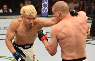 Fotos das lutas e bastidores do UFC em Chicago - Joe Lauzon (bermuda preta) derrotou Takanori Gomi por nocaute tcnico aos 2m37s do primeiro round