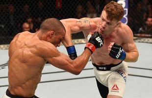 Fotos das lutas e bastidores do UFC em Chicago - Edson Barboza (bermuda preta) derrotou Paul Felder por deciso unnime 