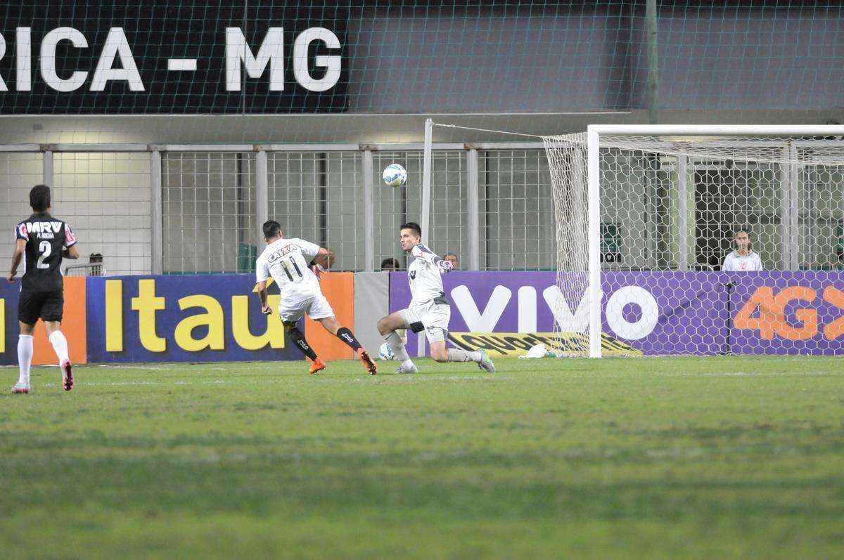 Imagens do jogo entre Atltico e Figueirense, pela 15 rodada do Brasileiro, no Independncia