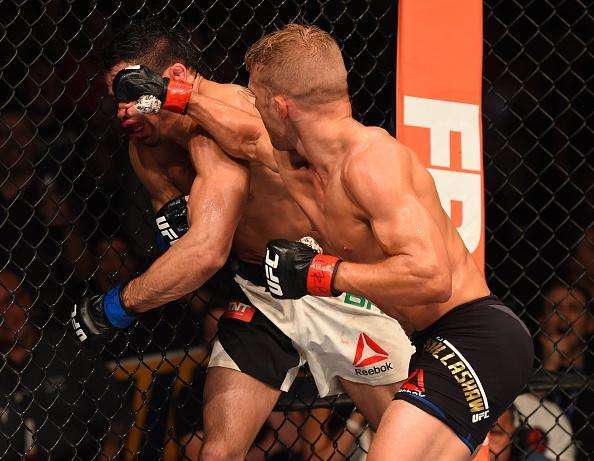 Confira fotos do massacre de TJ Dillashaw sobre Renan Baro no UFC em Chicago