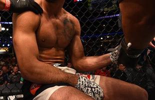 Confira fotos do massacre de TJ Dillashaw sobre Renan Baro no UFC em Chicago