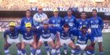 Cruzeiro campeão mineiro de 1994, com Ronaldo no time. Time da vitória por 6 a 1 sobre o América. Helinho, Dida, Célio Lúcio, Luizinho, Zelão e Toninho Cerezo; Macalé, Ademir, Ronaldo, Roberto Gaúcho e Cleison