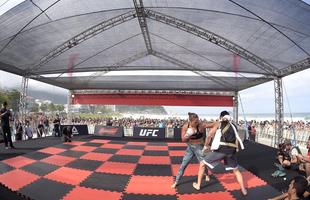 Fotos do treino aberto do UFC 190 em praia do Rio de Janeiro - Ronda Rousey