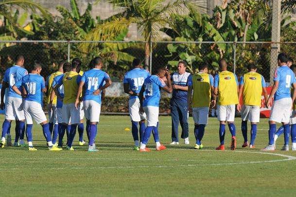 Imagens do treino do Cruzeiro nesta quinta-feira na Toca da Raposa II