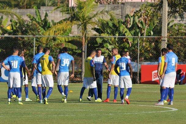 Imagens do treino do Cruzeiro nesta quinta-feira na Toca da Raposa II