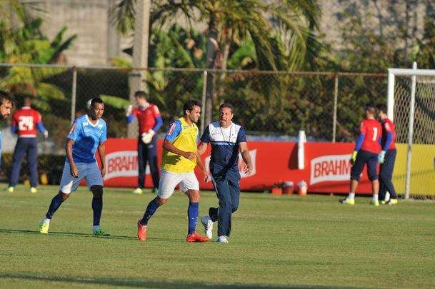 Imagens do treino do Cruzeiro nesta quinta-feira na Toca da Raposa II