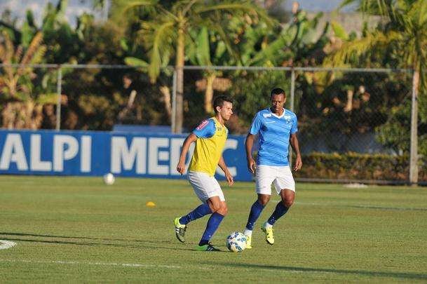 Imagens do treino do Cruzeiro nesta quinta-feira na Toca da Raposa II