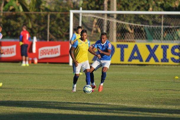 Imagens do treino do Cruzeiro nesta quinta-feira na Toca da Raposa II