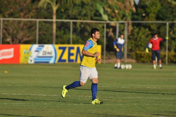 Imagens do treino do Cruzeiro nesta quinta-feira na Toca da Raposa II