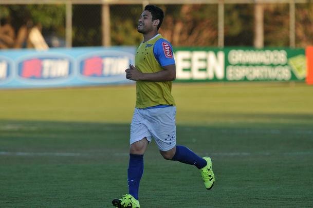 Imagens do treino do Cruzeiro nesta quinta-feira na Toca da Raposa II
