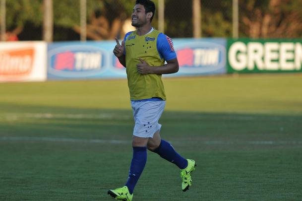 Imagens do treino do Cruzeiro nesta quinta-feira na Toca da Raposa II