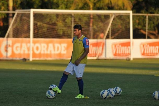 Imagens do treino do Cruzeiro nesta quinta-feira na Toca da Raposa II