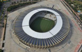 Primeiro semestre de 2013 - Mineiro se transforma em arena e ganha novo conceito. Fachada foi mantida pois era tombada e no poderia ser modificada no projeto de modernizao. No interior, quase tudo mudou.