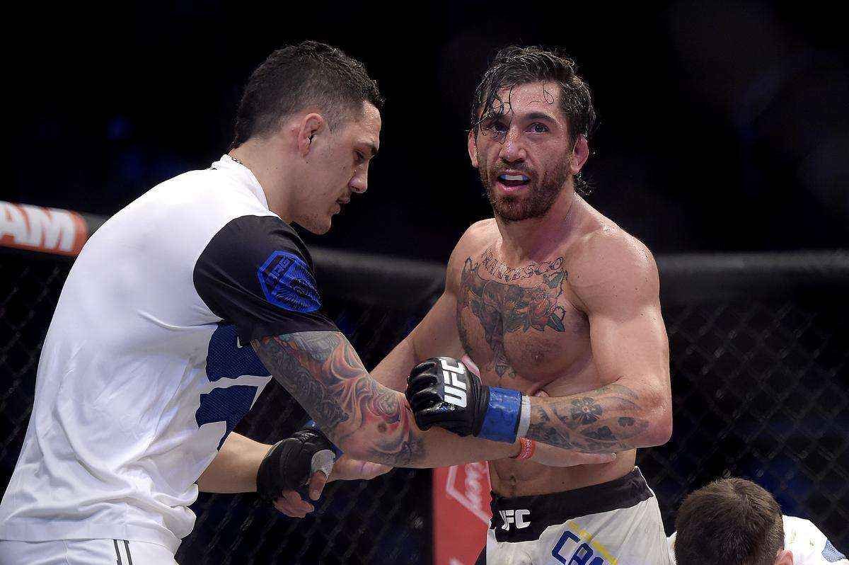 Guido Cannetti (bermuda branca) venceu Hugo 'Wolverine' Viana por deciso unnime 