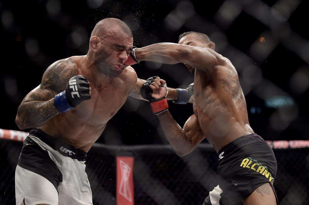 Iuri Maraj (bermuda preta) venceu Leandro Issa Brodinho por deciso unnime