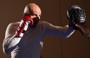 Imagens do treino aberto do UFC Fight Night 73 em Nashville (EUA) - Glover Teixeira na trocao
