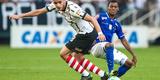 Com gols de Vagner Love (2) e Jadson, Corinthians venceu Cruzeiro por 3 a 0 neste domingo, na Arena Itaquero, em So Paulo