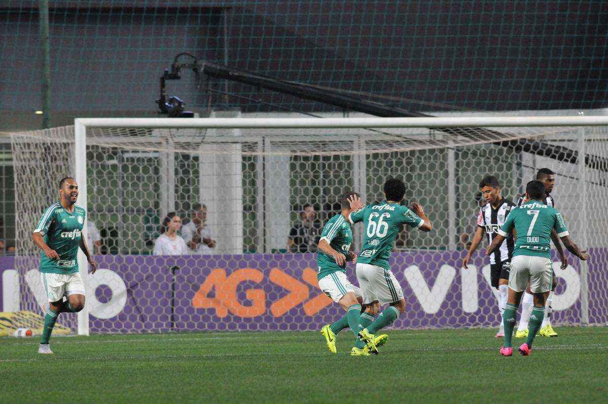 Imagens da partida entre Atltico e Palmeiras, no Independncia, pela 20 rodada do Campeonato Brasileiro