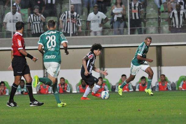 Imagens da partida entre Atltico e Palmeiras, no Independncia, pela 20 rodada do Campeonato Brasileiro