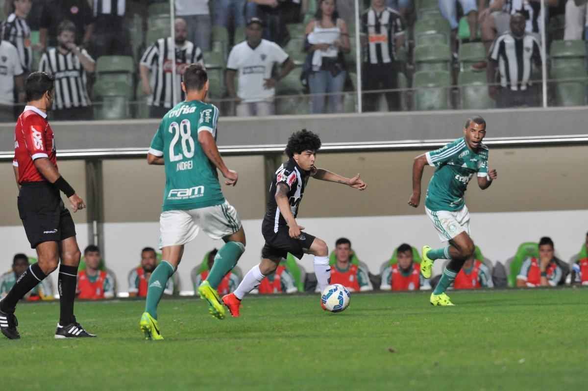 Imagens da partida entre Atltico e Palmeiras, no Independncia, pela 20 rodada do Campeonato Brasileiro
