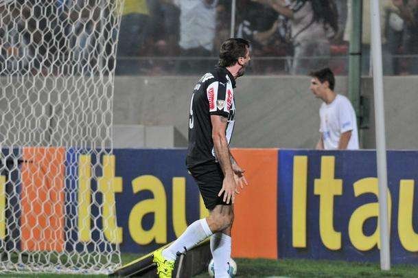 Imagens da partida entre Atltico e Palmeiras, no Independncia, pela 20 rodada do Campeonato Brasileiro