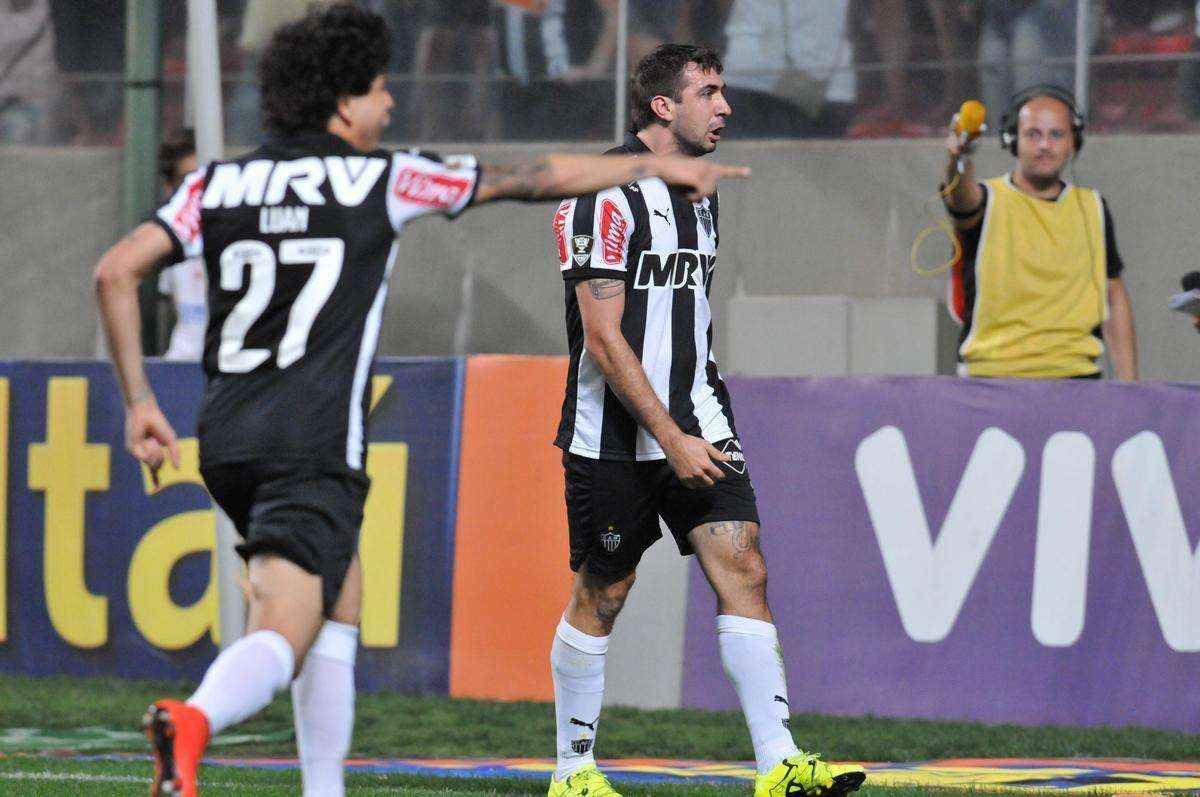 Imagens da partida entre Atltico e Palmeiras, no Independncia, pela 20 rodada do Campeonato Brasileiro