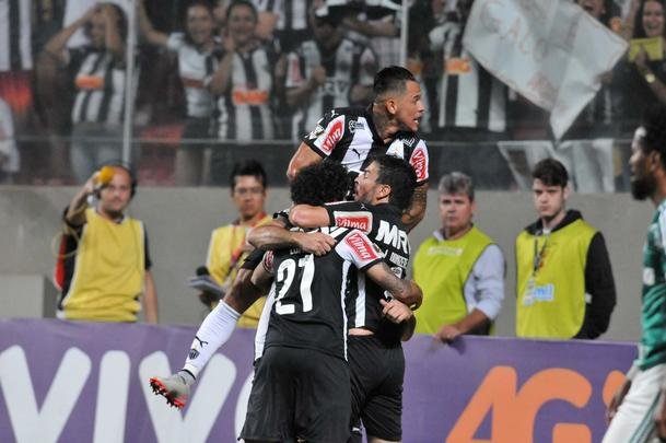 Imagens da partida entre Atltico e Palmeiras, no Independncia, pela 20 rodada do Campeonato Brasileiro