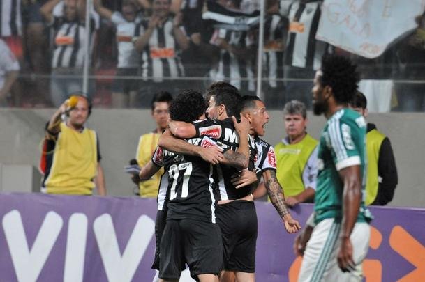 Imagens da partida entre Atltico e Palmeiras, no Independncia, pela 20 rodada do Campeonato Brasileiro