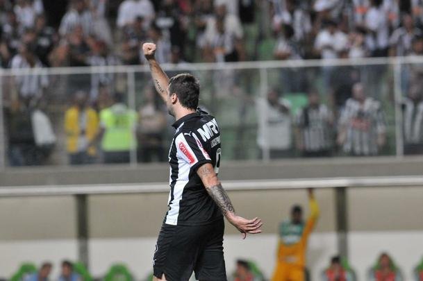 Imagens da partida entre Atltico e Palmeiras, no Independncia, pela 20 rodada do Campeonato Brasileiro