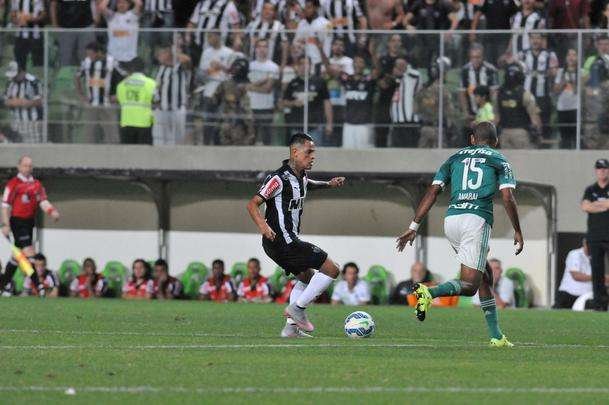 Imagens da partida entre Atltico e Palmeiras, no Independncia, pela 20 rodada do Campeonato Brasileiro