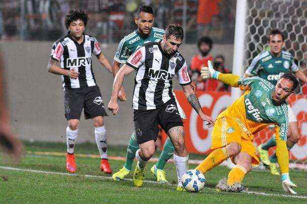 Imagens da partida entre Atltico e Palmeiras, no Independncia, pela 20 rodada do Campeonato Brasileiro