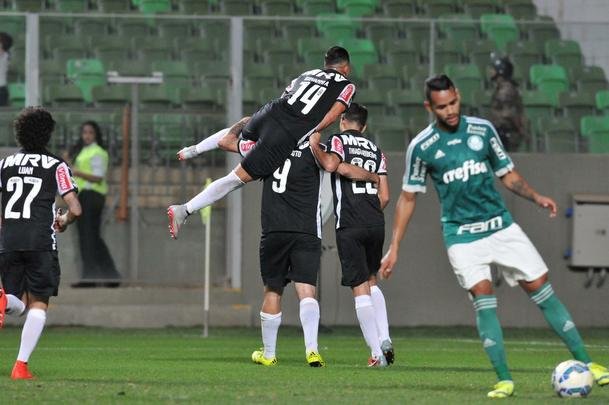 Imagens da partida entre Atltico e Palmeiras, no Independncia, pela 20 rodada do Campeonato Brasileiro