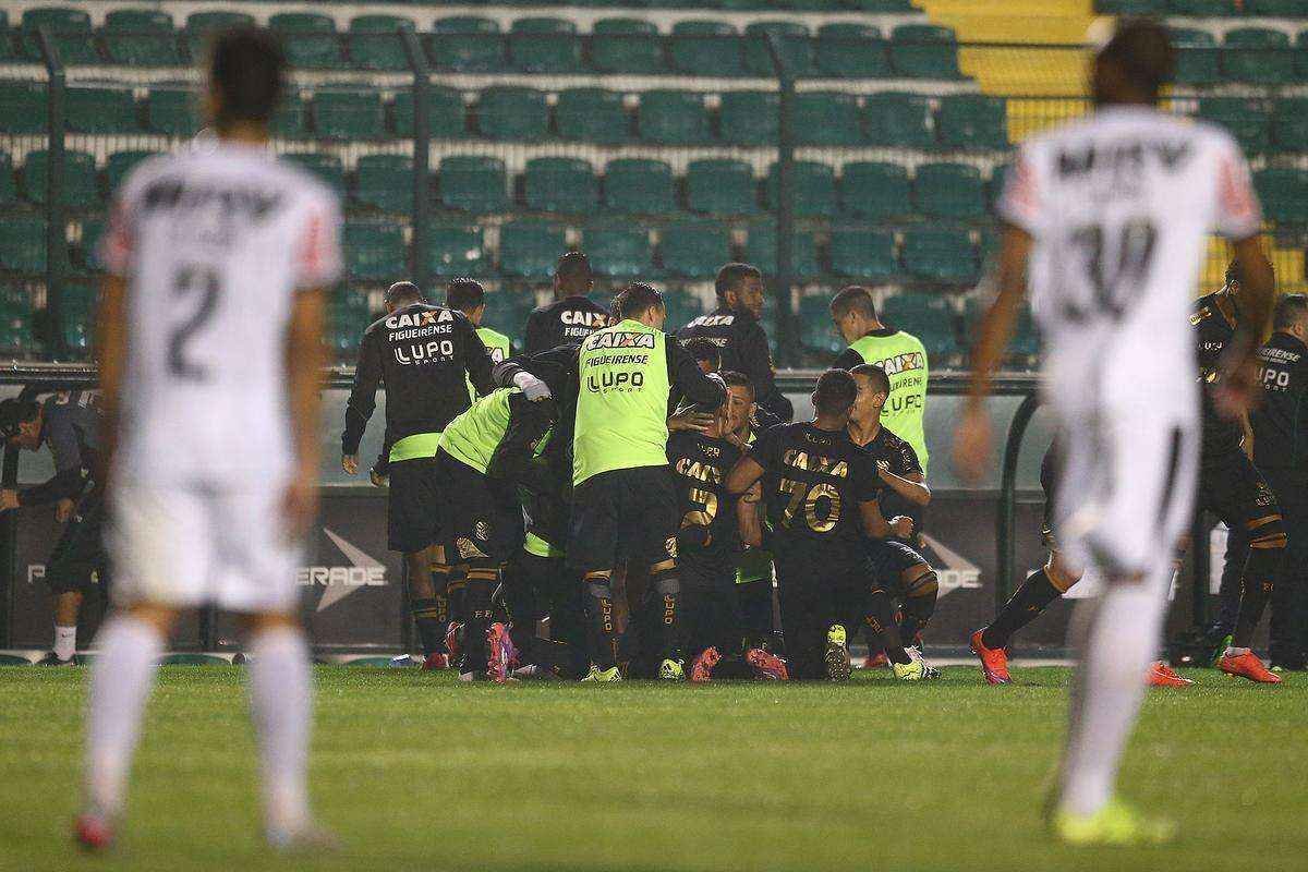 Figueirense e Atltico fizeram jogo disputado pelas oitavas de final da Copa do Brasil