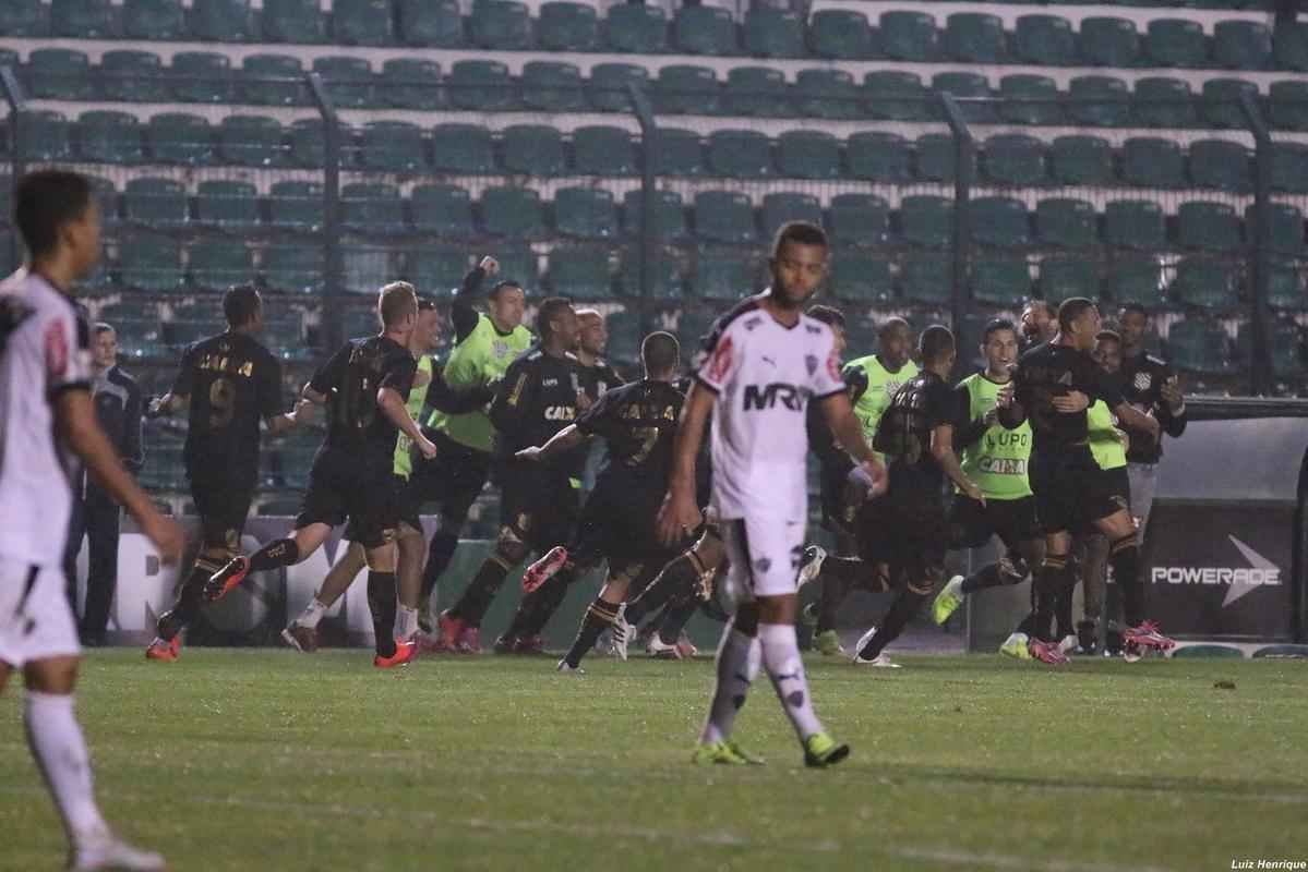 Figueirense e Atltico fizeram jogo disputado pelas oitavas de final da Copa do Brasil