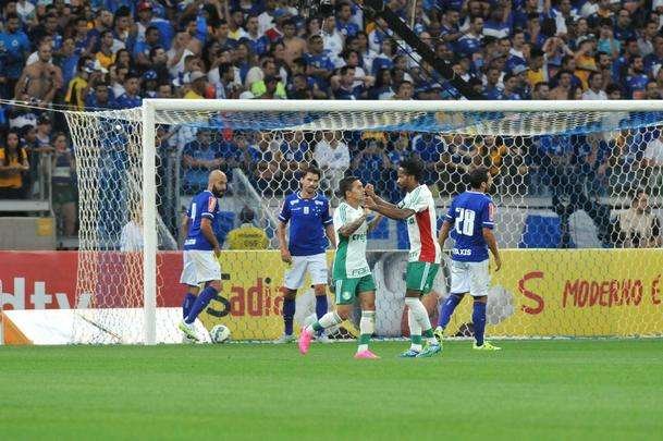 Imagens do duelo das equipes celeste e alviverde, pelas oitavas de final da Copa do Brasil